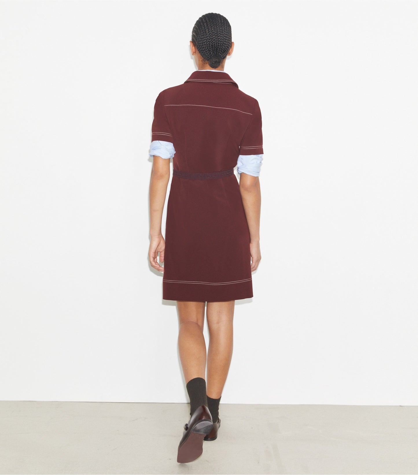 Tory Burch Short-Sleeve Pick Stitch Golf Dress - Dark Sangria