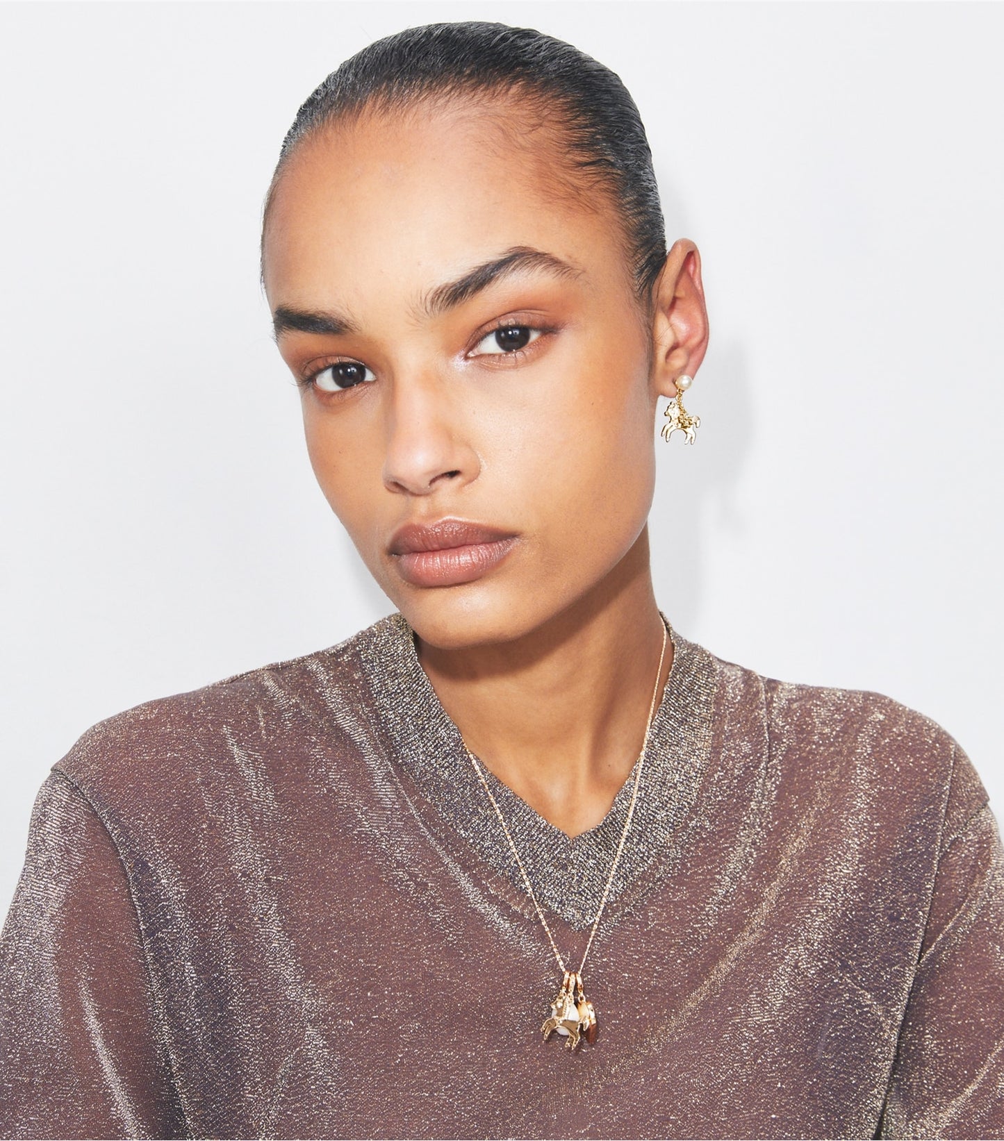 Tory Burch Curiosity Horse Charm Earrings - Tory Gold / Pearl