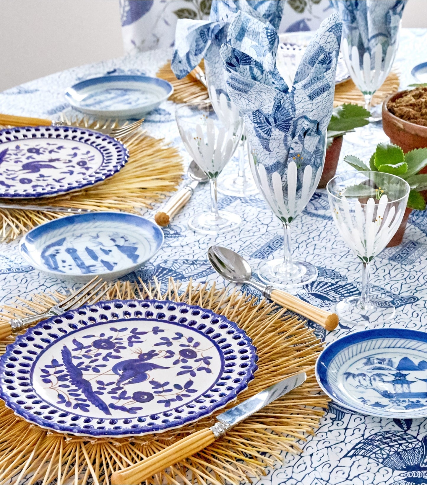 Tory Burch Oiseau Salad Plate, Set Of 4 - White/Blue