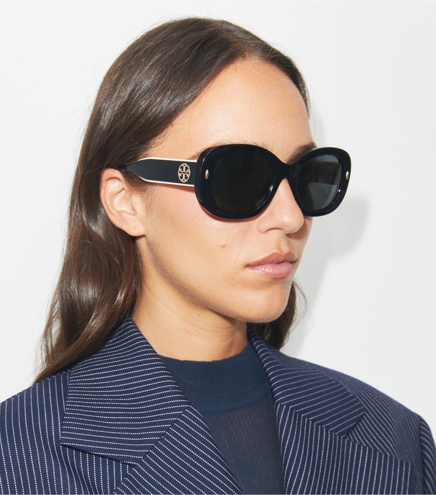 Tory Burch Miller Oval Sunglasses - Black/Ivory/Dark Grey Solid