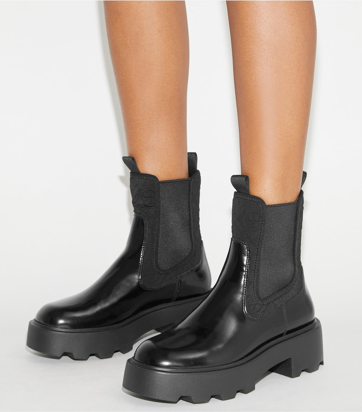Tory Burch T Monogram Chelsea Lug Boot - Perfect Black