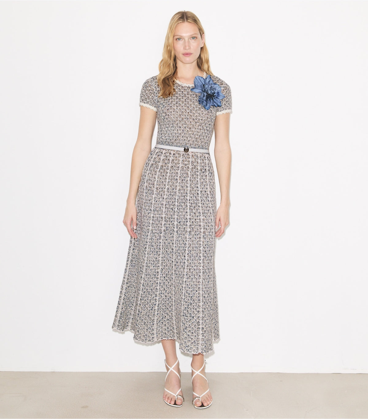 Tory Burch Floral Appliqué Knit Dress - Blue / White