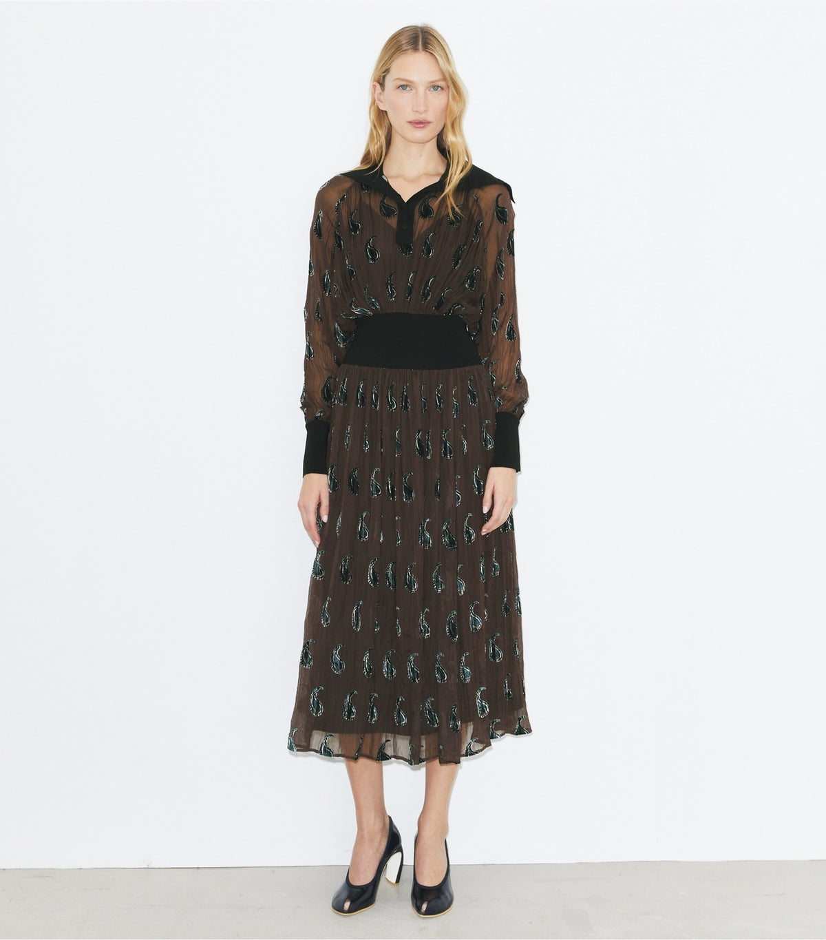 Tory Burch Ribbed Waist Dress - Brown Paisley