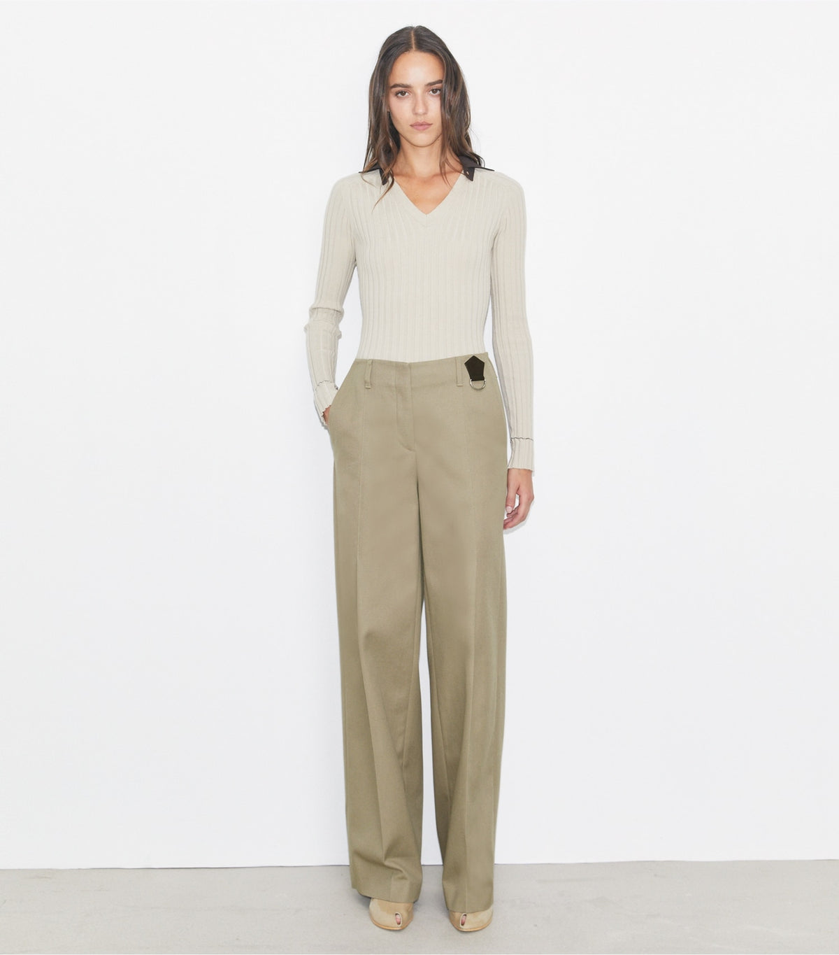 Tory Burch Distressed Cotton Pant - Taupe Gray