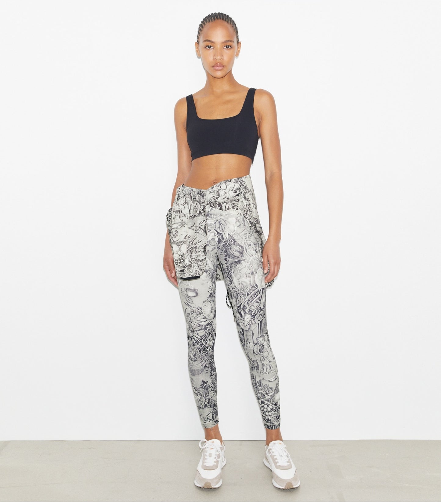 Tory Burch Weightless Printed 7/8 Legging - Grey Alien Toile