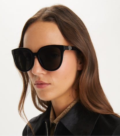 Tory Burch Miller Round Sunglasses - Black/Dark Grey