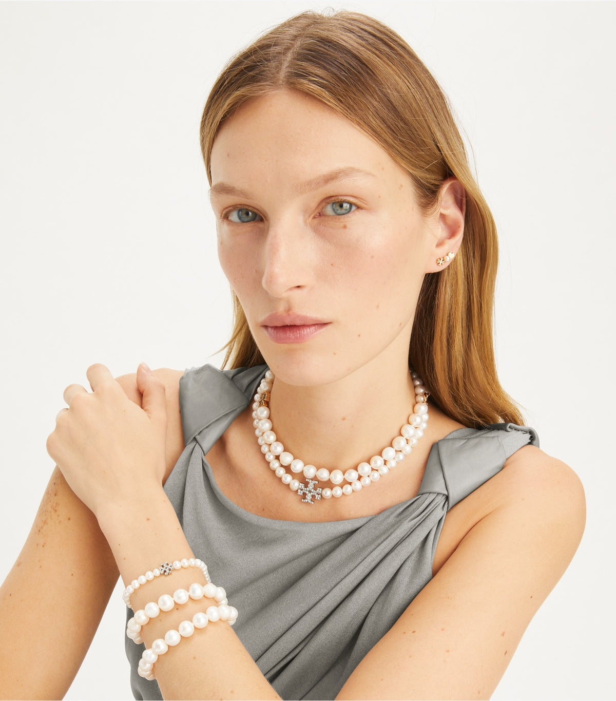 Tory Burch Moondance Pearl and Pavé Necklace - Tory Silver / Pearl / Crystal