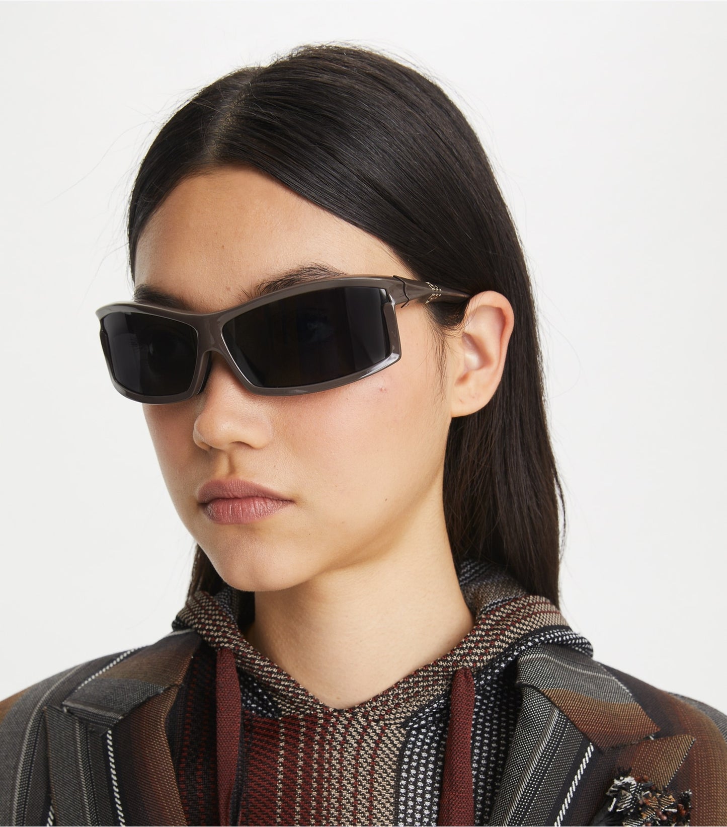 Tory Burch Eleanor Runway Sunglasses - Brown/Dark Grey