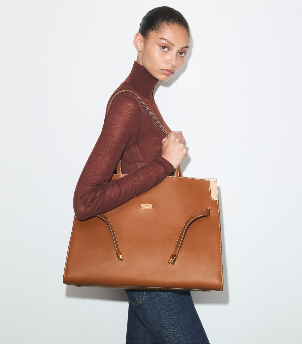 Tory Burch Lee Radziwill Tote - Aged Tan