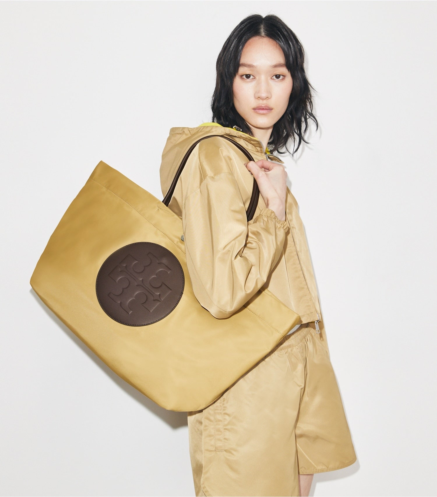 Tory Burch Ella Twist Reversible Tote - Wheat