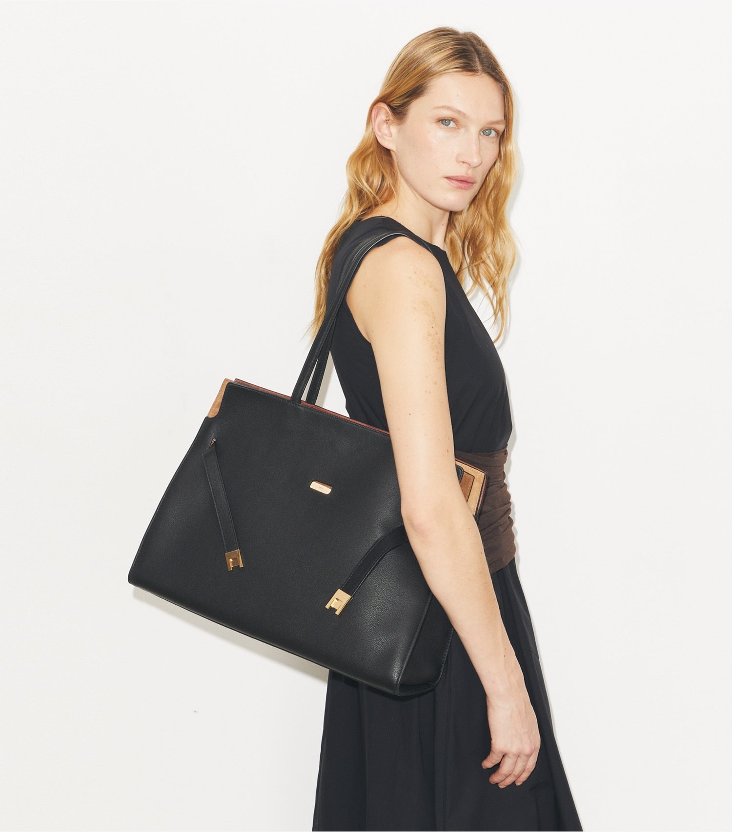 Tory Burch Lee Radziwill Tote - Black