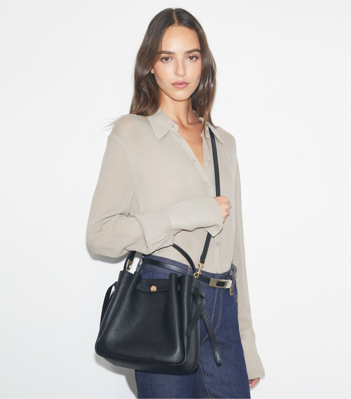 Tory Burch Romy Bucket Bag - Black
