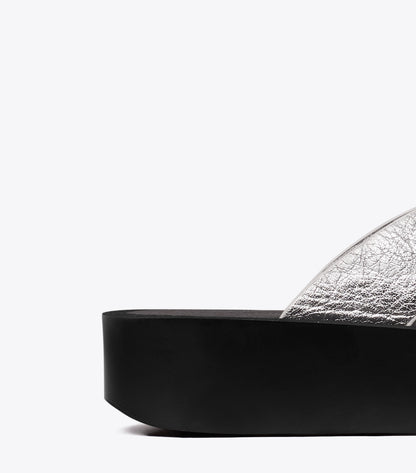 Tory Burch Leather Platform Flip Flop - Silver / Perfect Black / Silver
