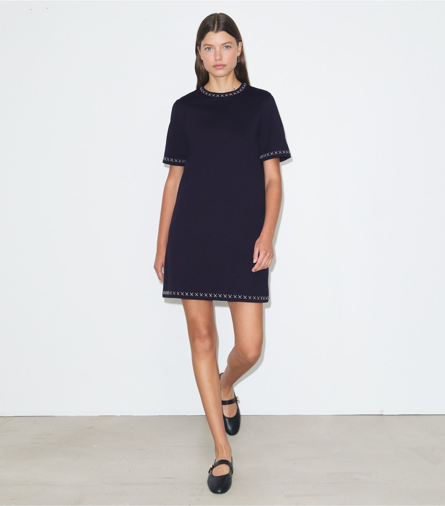 Tory Burch Embroidered Cotton T-Shirt Dress - Medium Navy