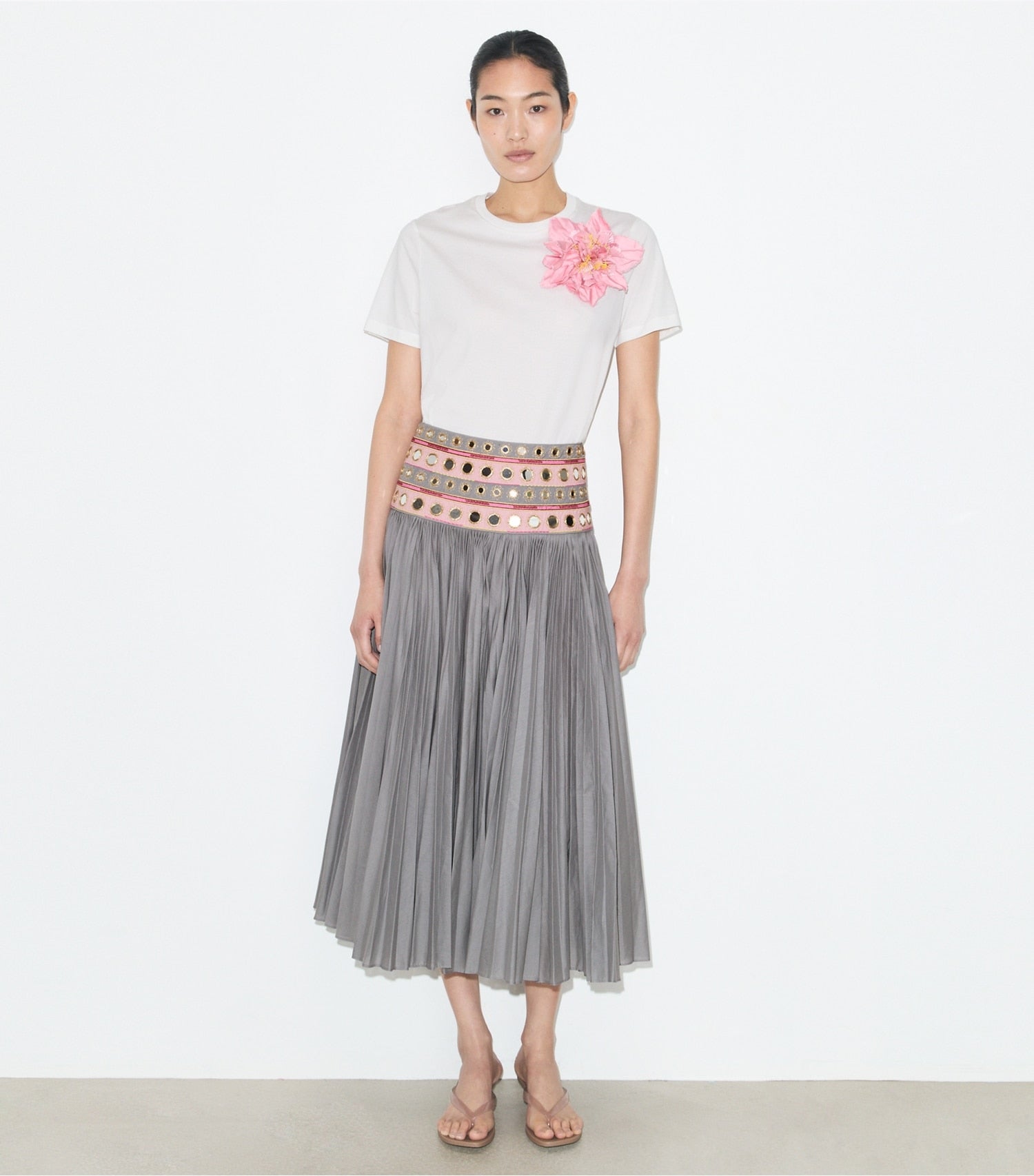 Tory Burch Mirror Embellished Cotton Skirt - Gray / Pink