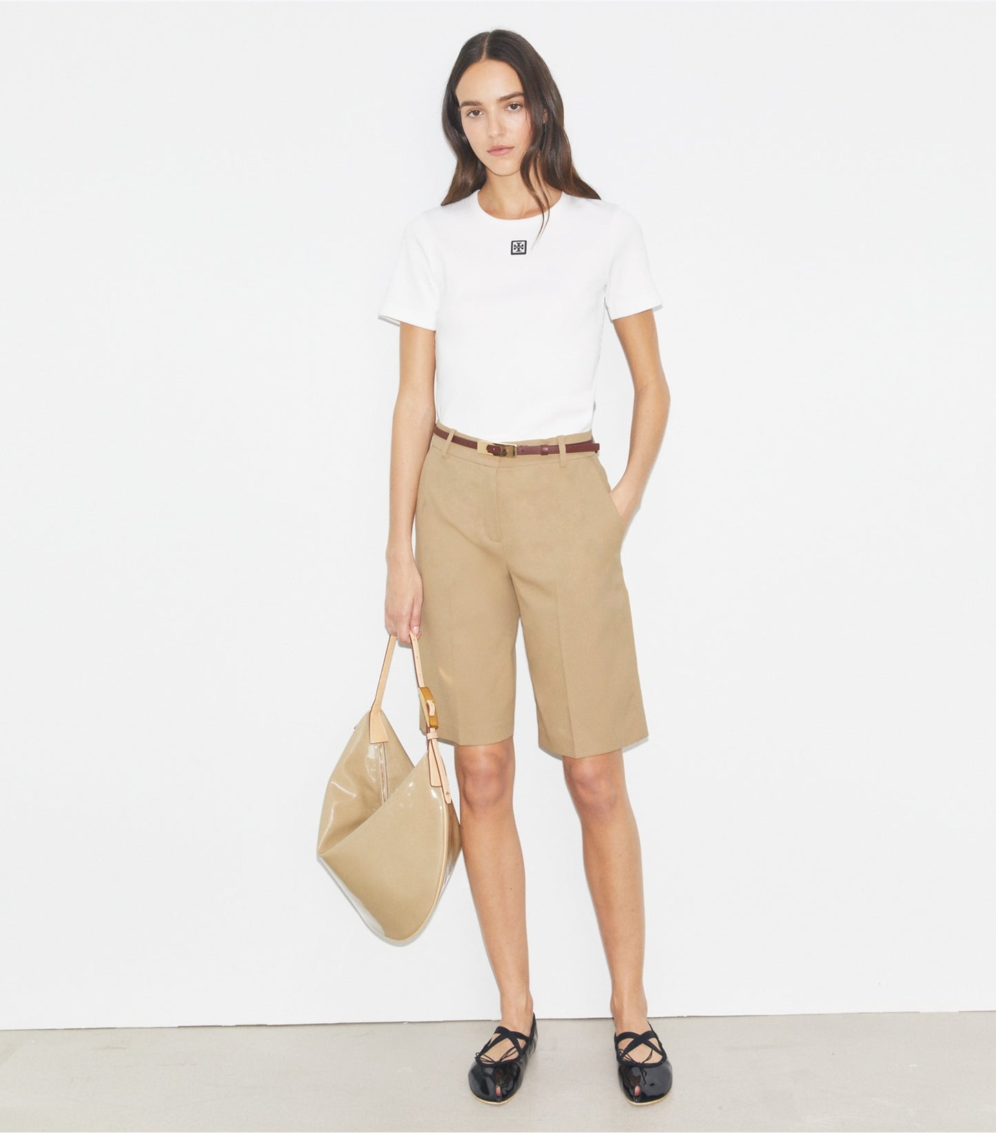 Tory Burch Bermuda Golf Short - Pale Teak
