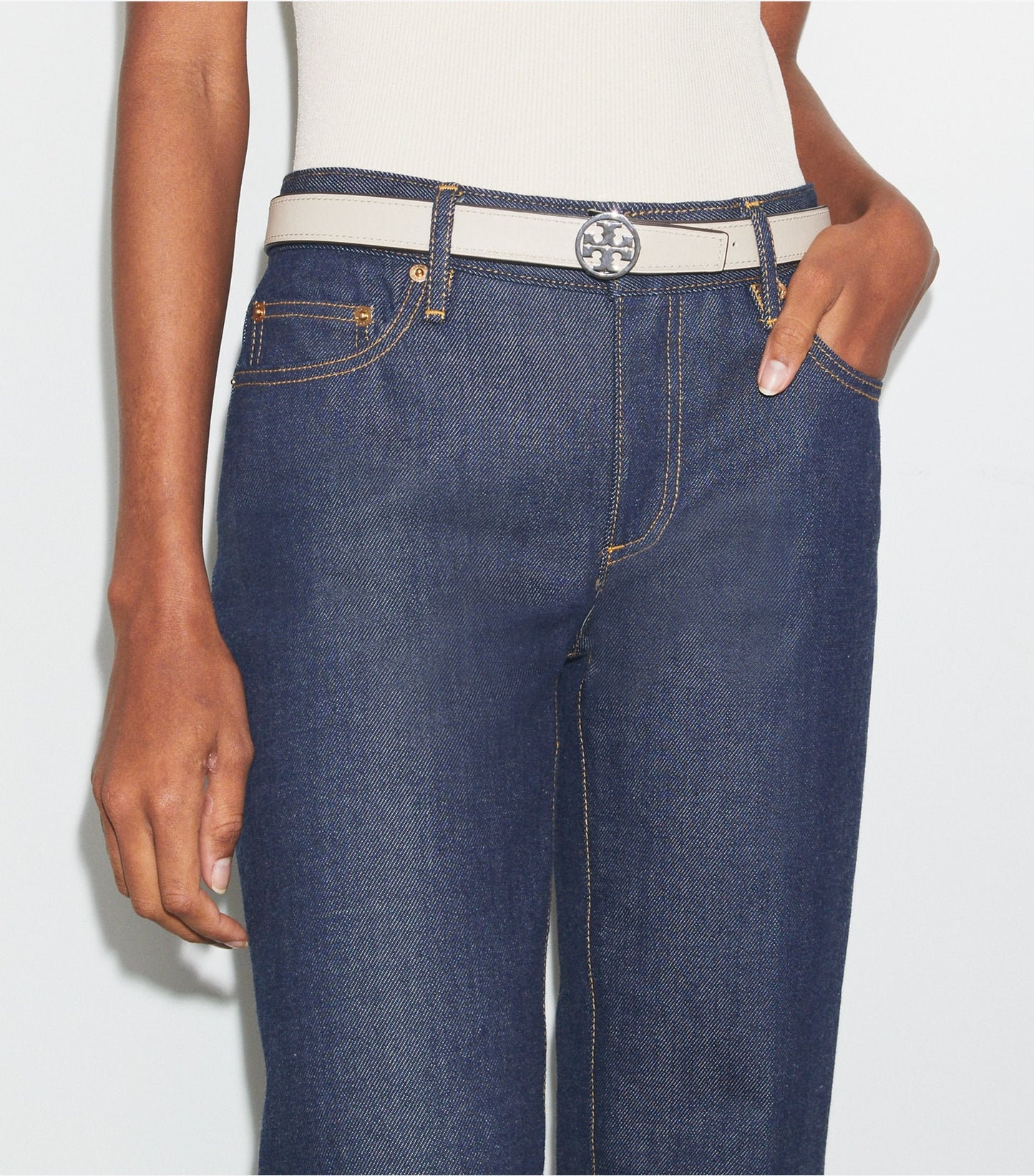 Tory Burch 1" MILLER REVERSIBLE BELT - Warm White / Tortora / Silver