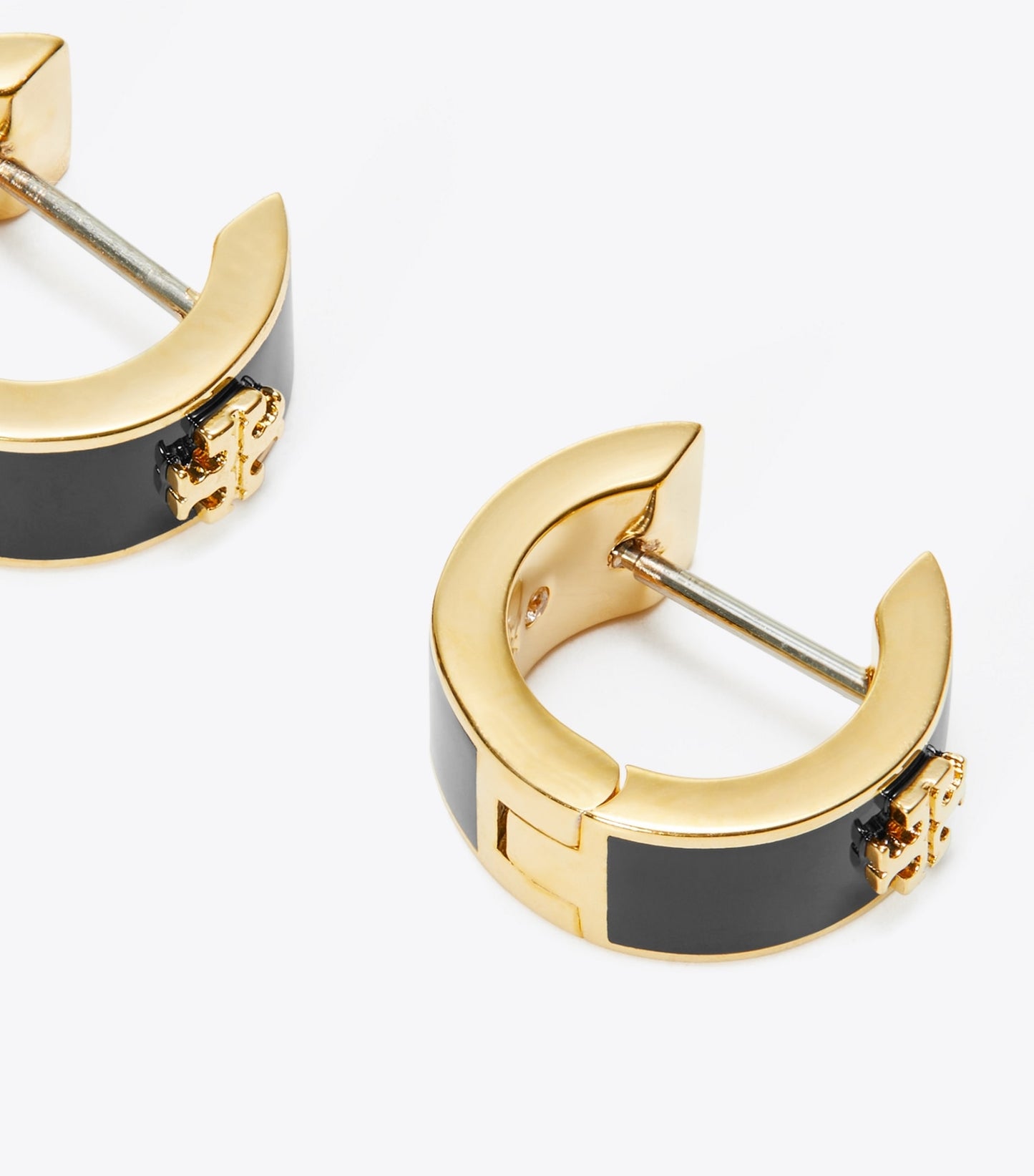 Tory Burch Icon Enamel Huggie Earrings - Tory Gold / Black