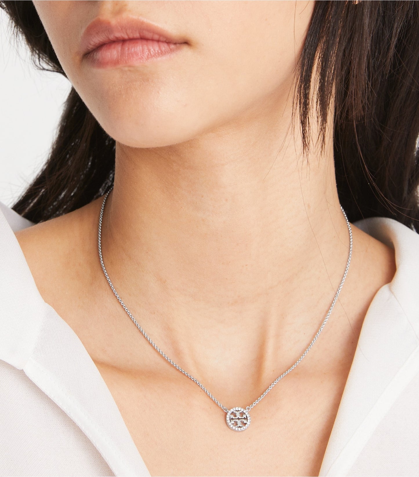 Tory Burch Icon Pavé Pendant Necklace - Tory Silver/Crystal